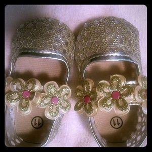Baby shoes